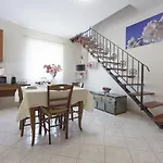Delle Mura