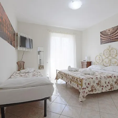 Delle Mura Apartment