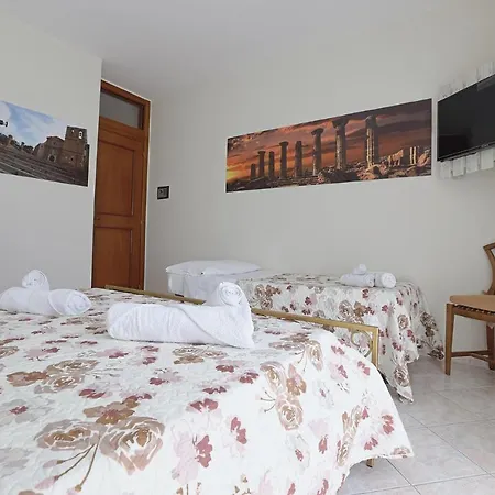 Delle Mura Apartment *